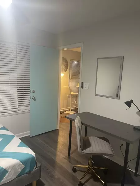 Coliving in Fairmont - Central Raleigh, Raleigh