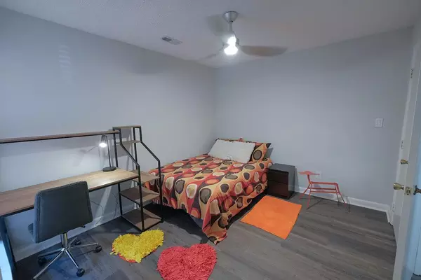 Coliving in Fairmont - Central Raleigh, Raleigh