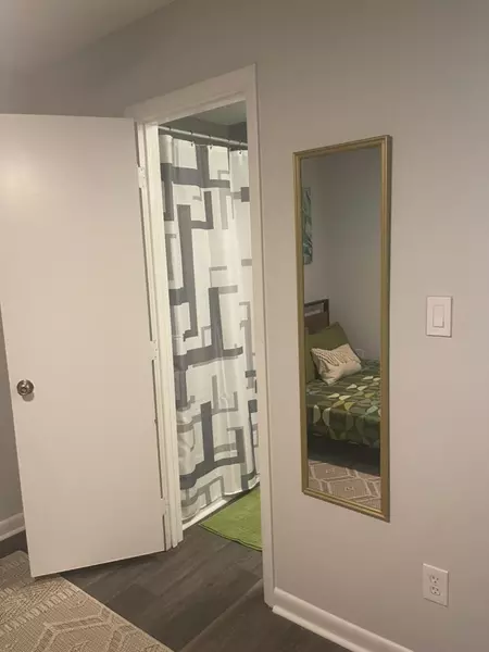 Coliving in Fairmont - Central Raleigh, Raleigh