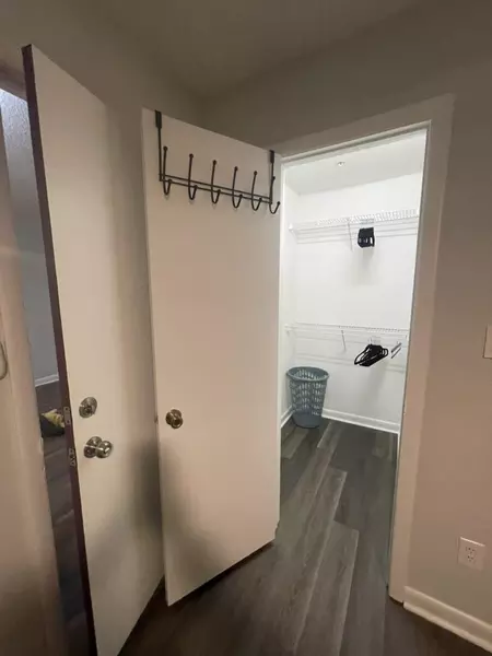 Coliving in Fairmont - Central Raleigh, Raleigh