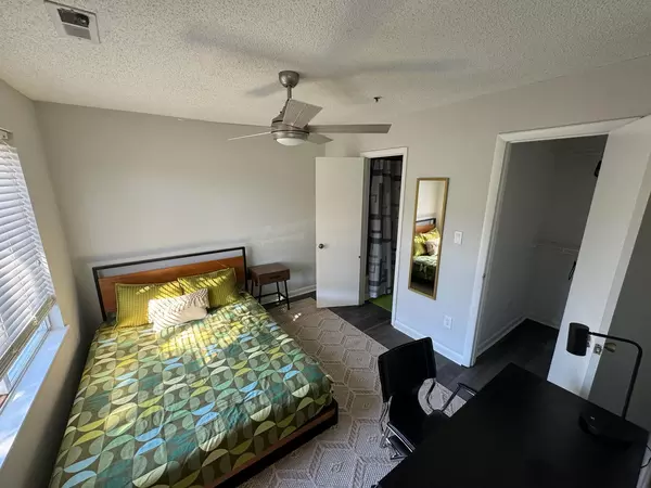 Coliving in Fairmont - Central Raleigh, Raleigh