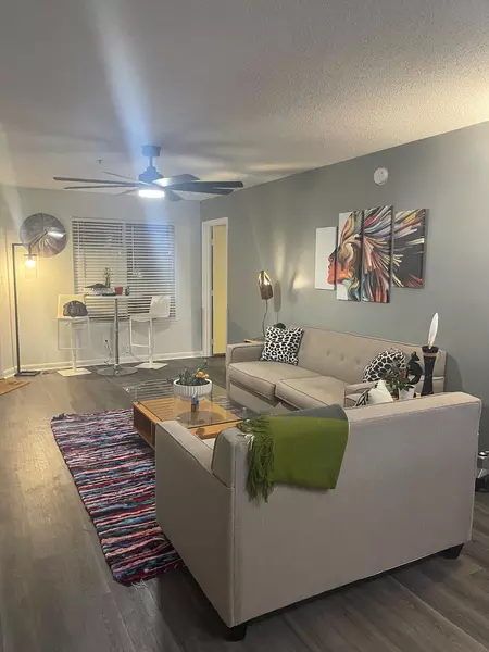 Coliving in Fairmont - Central Raleigh, Raleigh