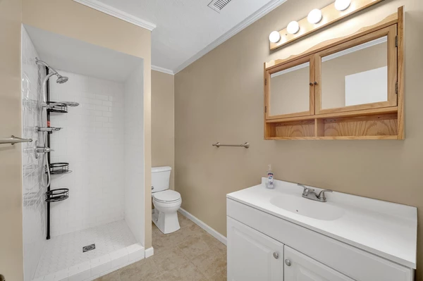 Coliving in Coulwood West - West Charlotte, Charlotte