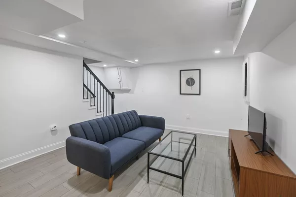 Coliving in Lower Central Ne - NE DC, Washington DC