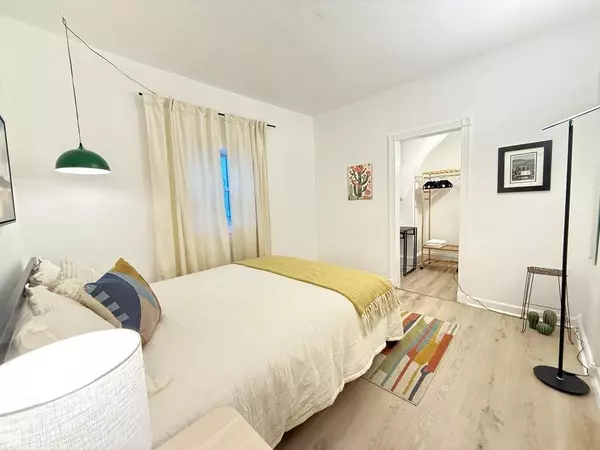 Coliving in Merrill Park - West / SW Mil, Milwaukee