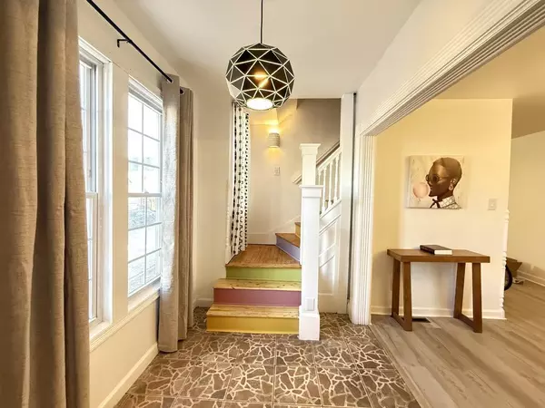 Coliving in Merrill Park - West / SW Mil, Milwaukee