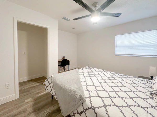 Coliving in Clearwater - Clearwater-St. Petersburg, Tampa