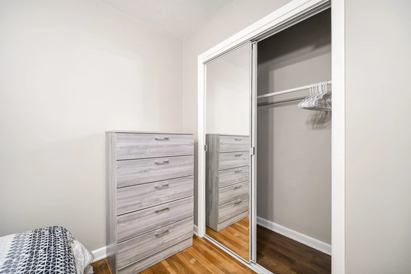 Coliving in Cedar Hills - Westside, Jacksonville