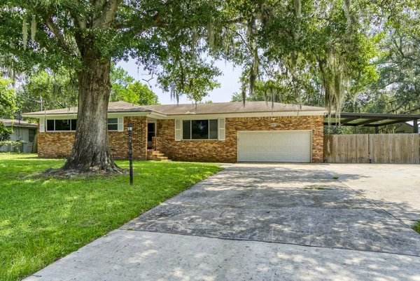 Coliving in Cedar Hills - Westside, Jacksonville