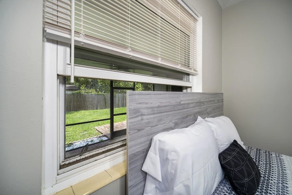 Coliving in Cedar Hills - Westside, Jacksonville