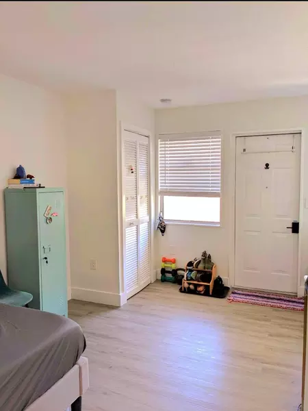 Coliving in Kenwood - Clearwater-St. Petersburg, Tampa