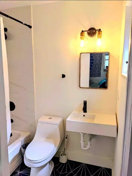 Coliving in Kenwood - Clearwater-St. Petersburg, Tampa