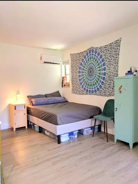 Coliving in Kenwood - Clearwater-St. Petersburg, Tampa