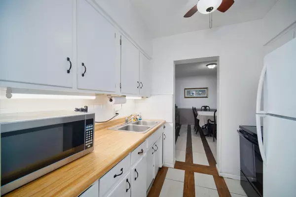 Coliving in Hyde Park JAX - Westside, Jacksonville