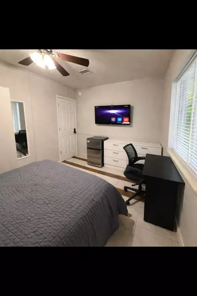 Coliving in Hyde Park JAX - Westside, Jacksonville