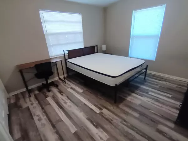 Coliving in Riverview - East Tampa, Tampa