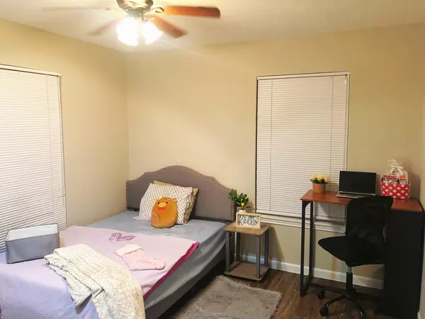 Coliving in Acres Home - Nw Houston, Houston