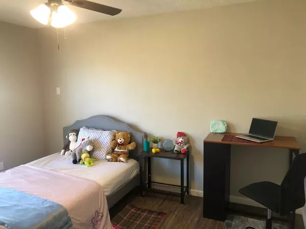 Coliving in Acres Home - Nw Houston, Houston