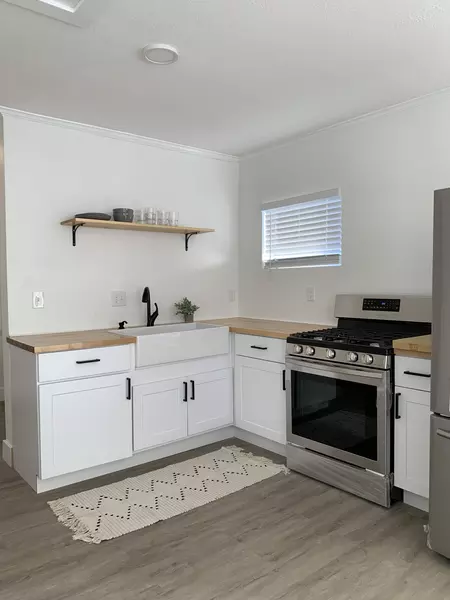 Coliving in Kenwood - Clearwater-St. Petersburg, Tampa