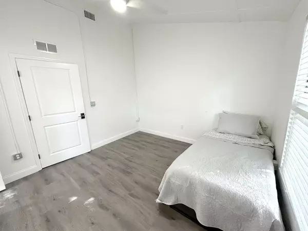 Coliving in Kenwood - Clearwater-St. Petersburg, Tampa