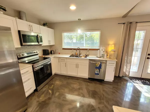 Coliving in University Hills - East Austin, Austin