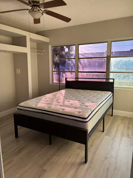 Coliving in Engelwood Park - East Orlando, Orlando