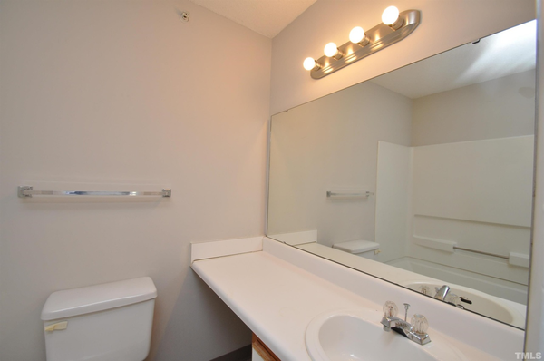 Coliving in Fairmont - Central Raleigh, Raleigh