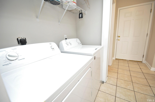 Coliving in Fairmont - Central Raleigh, Raleigh