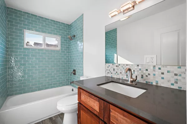 Coliving in Northeast Los Angeles - Central Los Angeles, Los Angeles