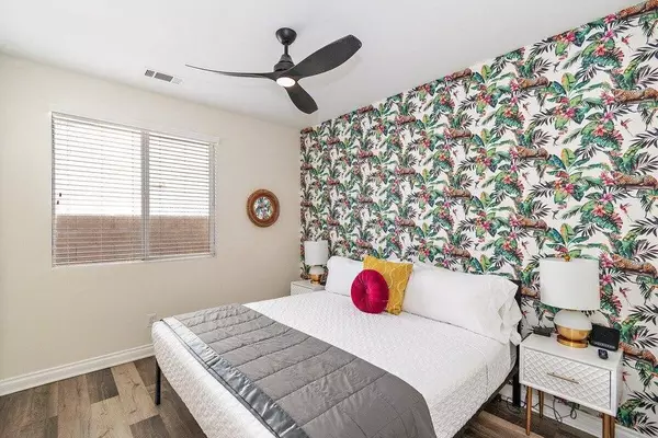 Coliving in Greater Coachella Valley - Inland Empire, Los Angeles