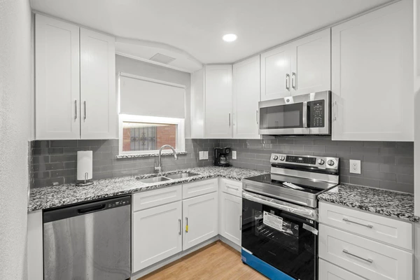 Coliving in Cedar Crest - Se Dallas, Dallas