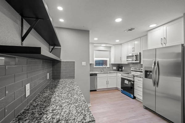 Coliving in Cedar Crest - Se Dallas, Dallas