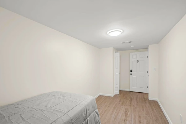 Coliving in Cedar Crest - Se Dallas, Dallas