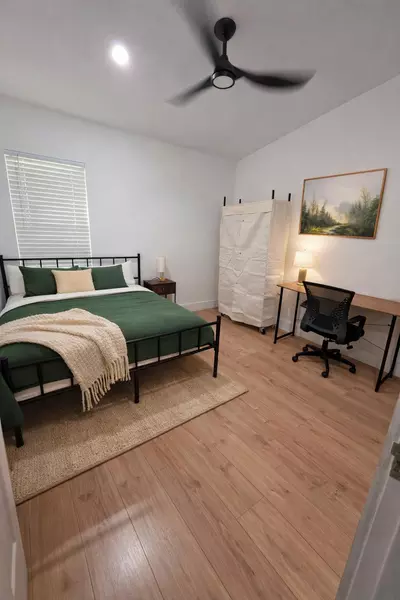 Coliving in North Austin Civic Association - North Austin, Austin