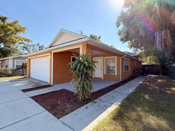 Coliving in Live Oaks Square - East Tampa, Tampa