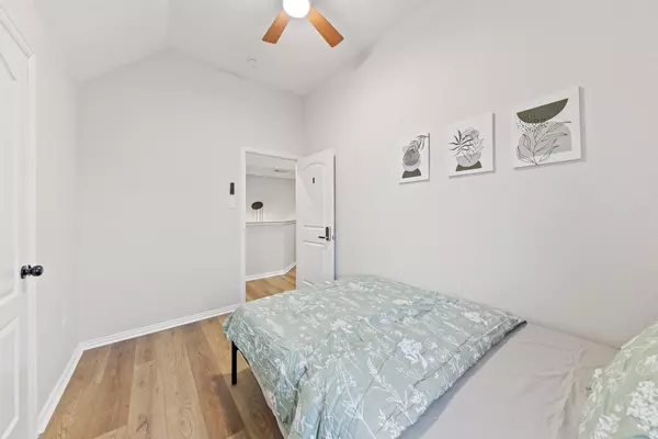 Coliving in Garland - Ne Dallas, Dallas