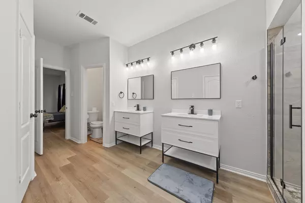 Coliving in Garland - Ne Dallas, Dallas