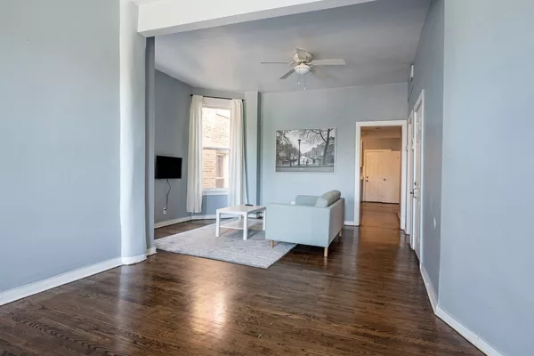 Coliving in Ukrainian Village - West Side, Chicago