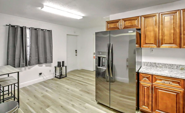 Coliving in Ybor City - Central Tampa, Tampa