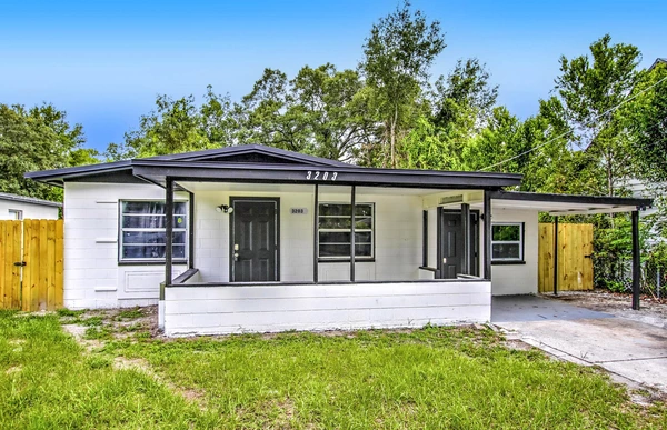 Coliving in Ybor City - Central Tampa, Tampa