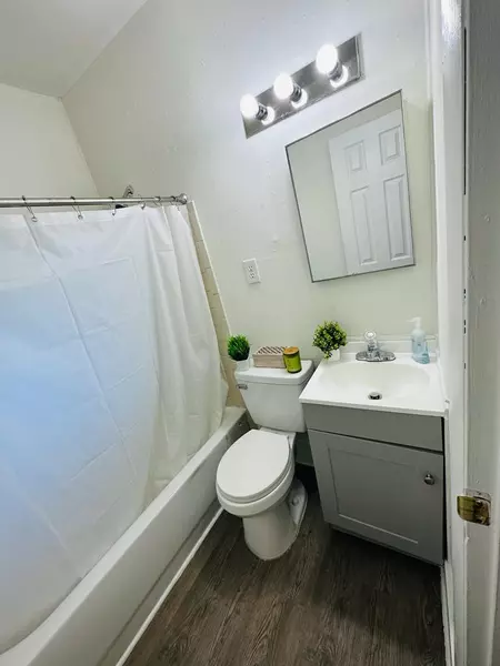 Coliving in Holden Heights - Central Orlando, Orlando