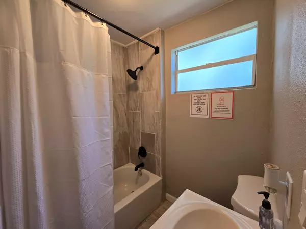 Coliving in Daytona Beach - Outer Orlando, Orlando