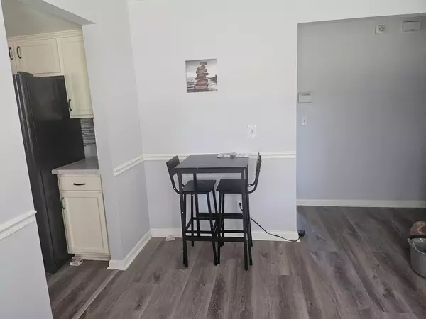 Coliving in Garden City JAX - Northside, Jacksonville