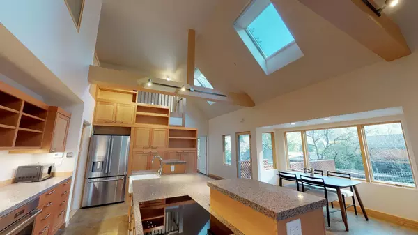 Coliving in Oakland Montclair - East Bay, San Francisco