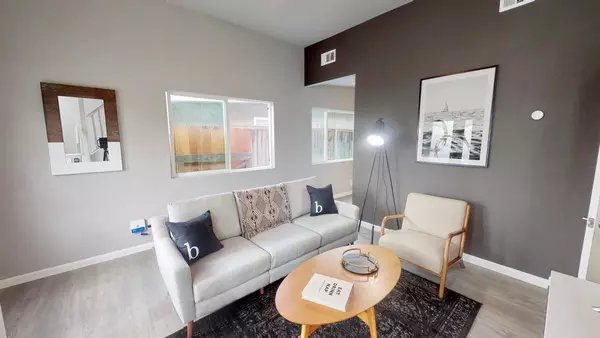 Coliving in East Palo Alto - Peninsula, San Francisco