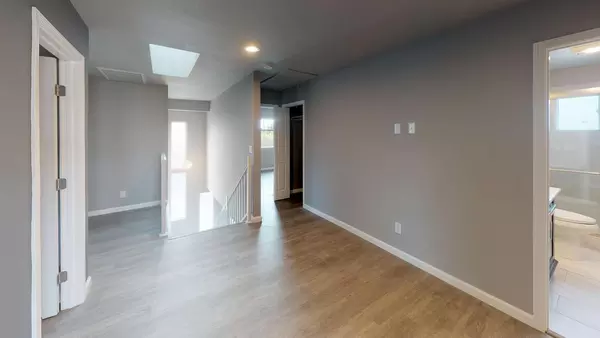 Coliving in East Palo Alto - Peninsula, San Francisco