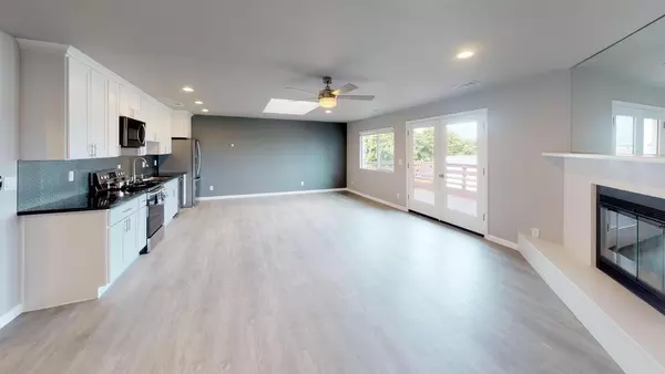 Coliving in East Palo Alto - Peninsula, San Francisco