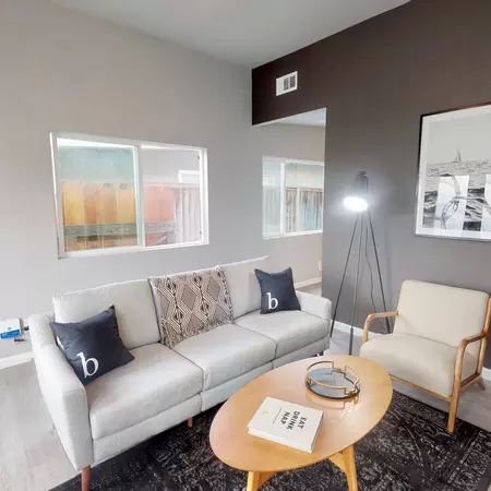 Coliving in East Palo Alto - Peninsula, San Francisco