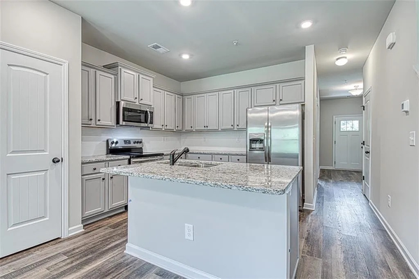 Coliving in Sylvan Hills - South Atl, Atlanta