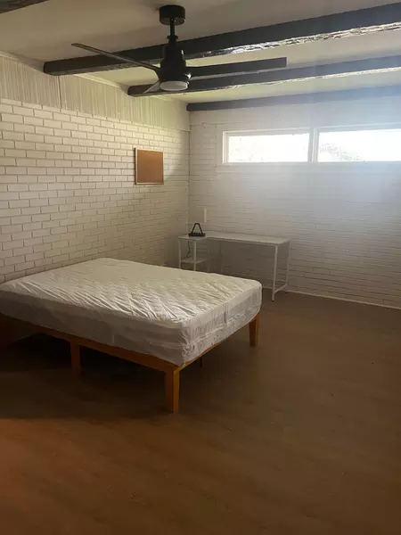 Coliving in Gastonia - West Charlotte, Charlotte